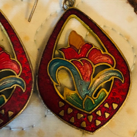 Vintage Earrings, Lillies, Rose & Greens - Picture 2 of 12